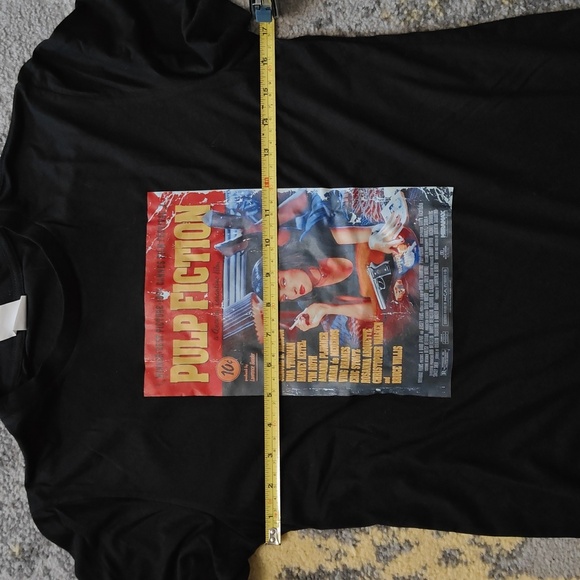NWOT Pulp Fiction Graphic T Shirt - Picture 6 of 6